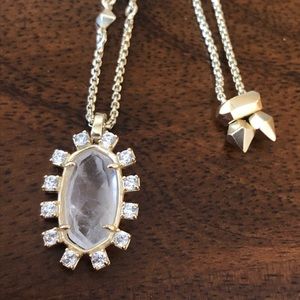 Kendra Scott necklace